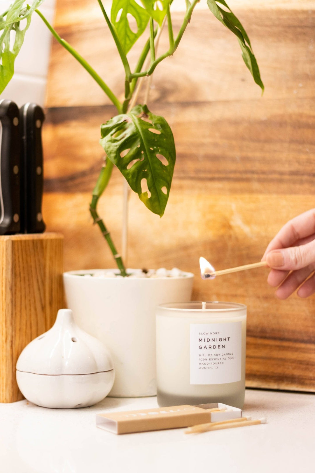 Midnight Garden Frosted Candle - Joy, Delivered