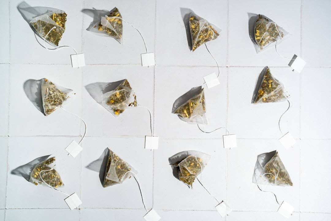 Spa Bliss Herbal Mini Tea Tube Gift (5 tea bags) - Joy, Delivered